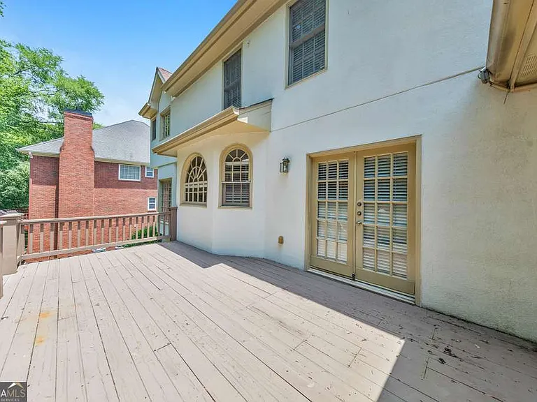 5321 Edgerton Dr — Photo 53