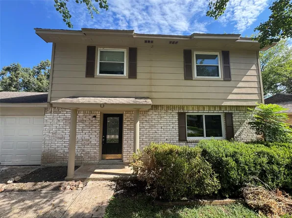 6128 Creekside Ln, League City, TX 77573