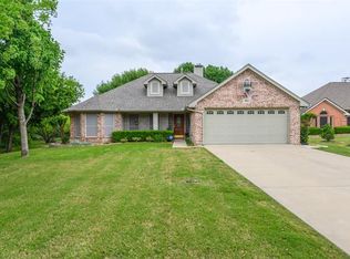 2812 Stephen Dr, Denton, TX 76207