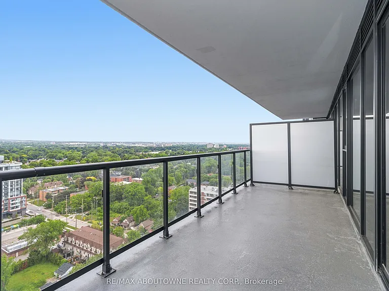 2075 Lakeshore Rd #1211 — Photo 22