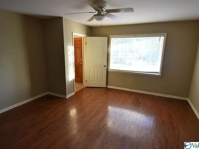 3500 Colonial Dr — Photo 28