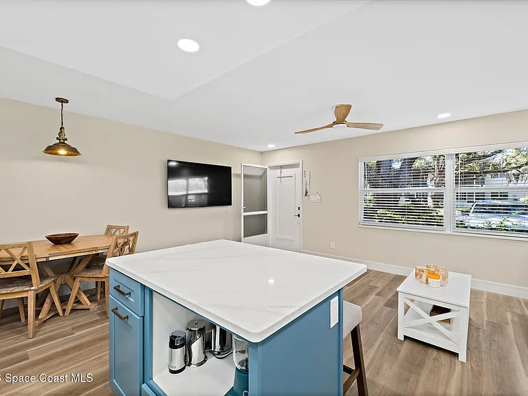 150 Intrepid Way #8-D — Photo 11