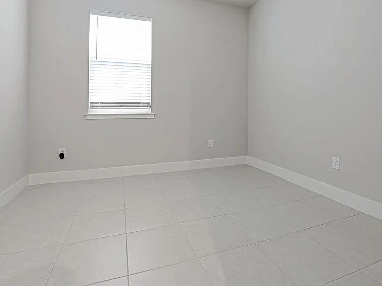 17982 Grand Prosperity Dr — Photo 42