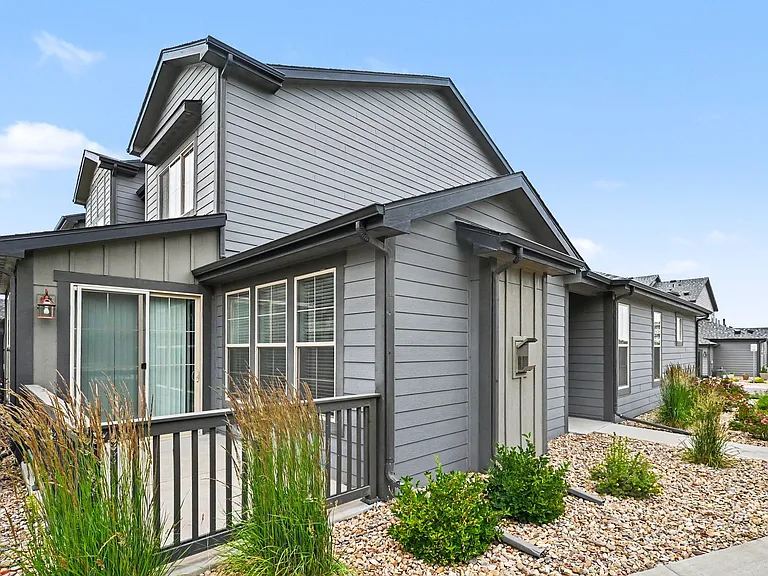 6812 Dewey Dr — Photo 3