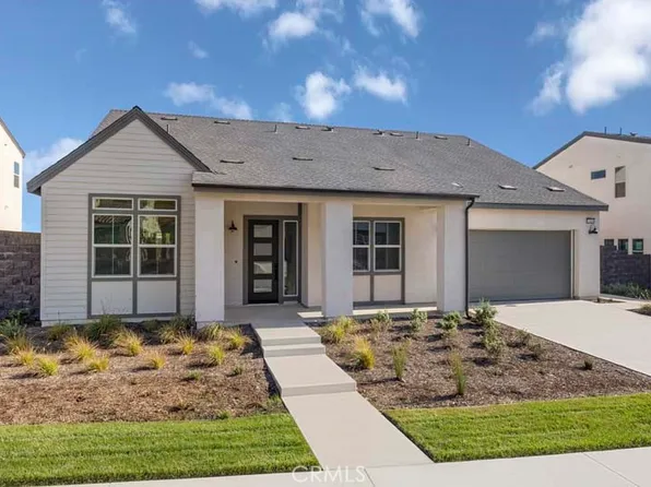 15949 Conservatory Dr, Fontana, CA 92336