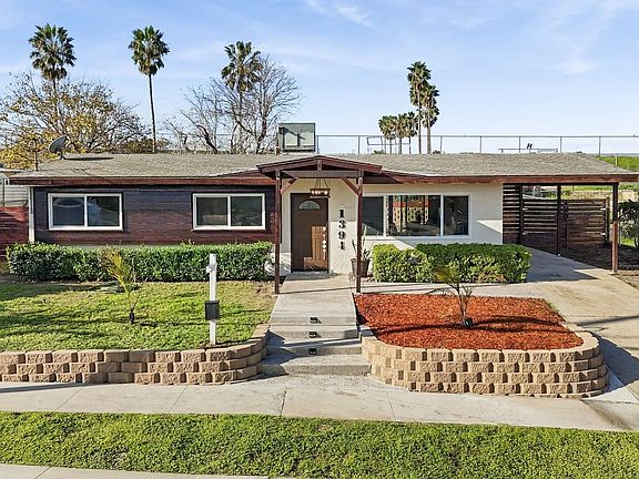 3rd image of 1394 Judson Way
