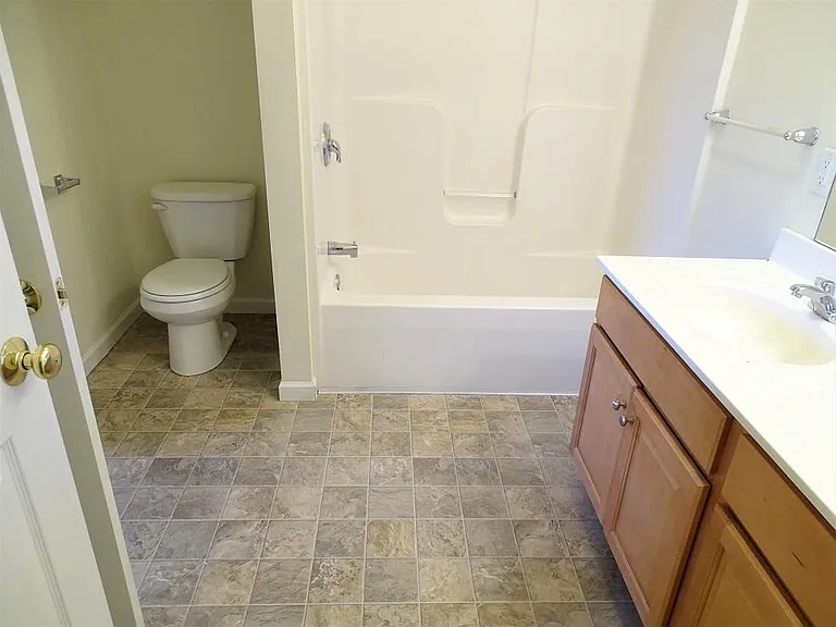 104 Park Place Cir — Photo 13