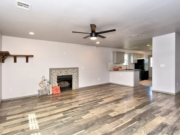212 Dp Newman Cir, Kiefer, OK 74041