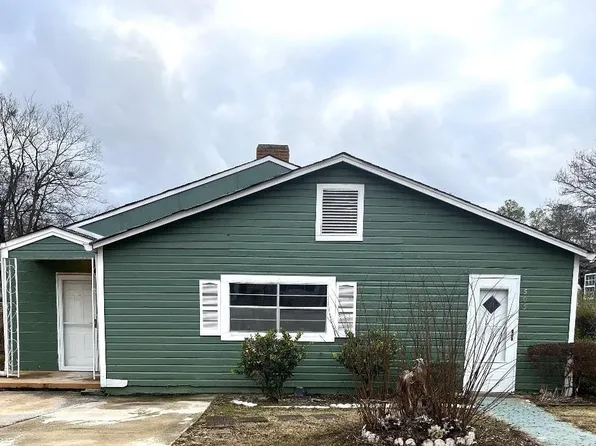 505 64th St, Fairfield, AL 35064