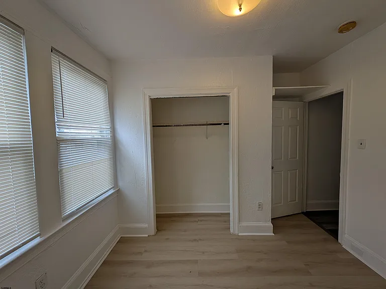 1056 N Ohio Ave — Photo 19