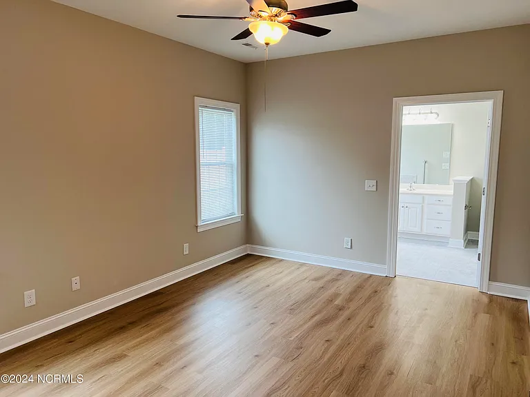 431 Branchwood Dr — Photo 12