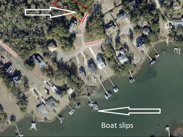 202 Rudder Lane, Sneads Ferry, NC 28460