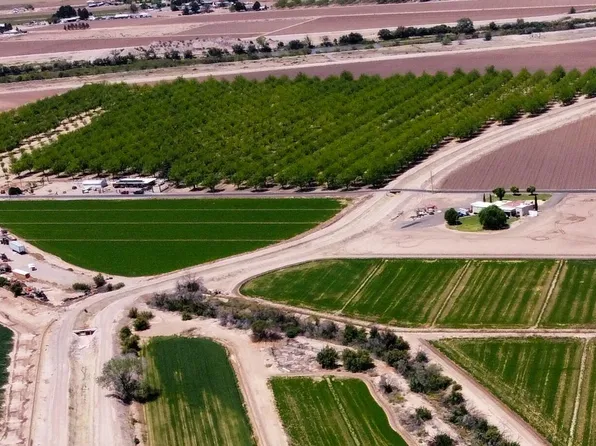 301 County Rd #89, Rincon, NM 87940