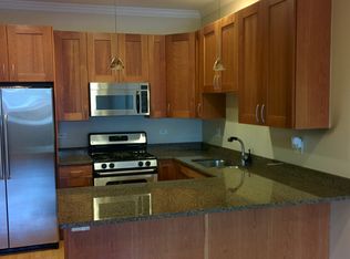 945 W Huron St UNIT 2W, Chicago, IL 60642
