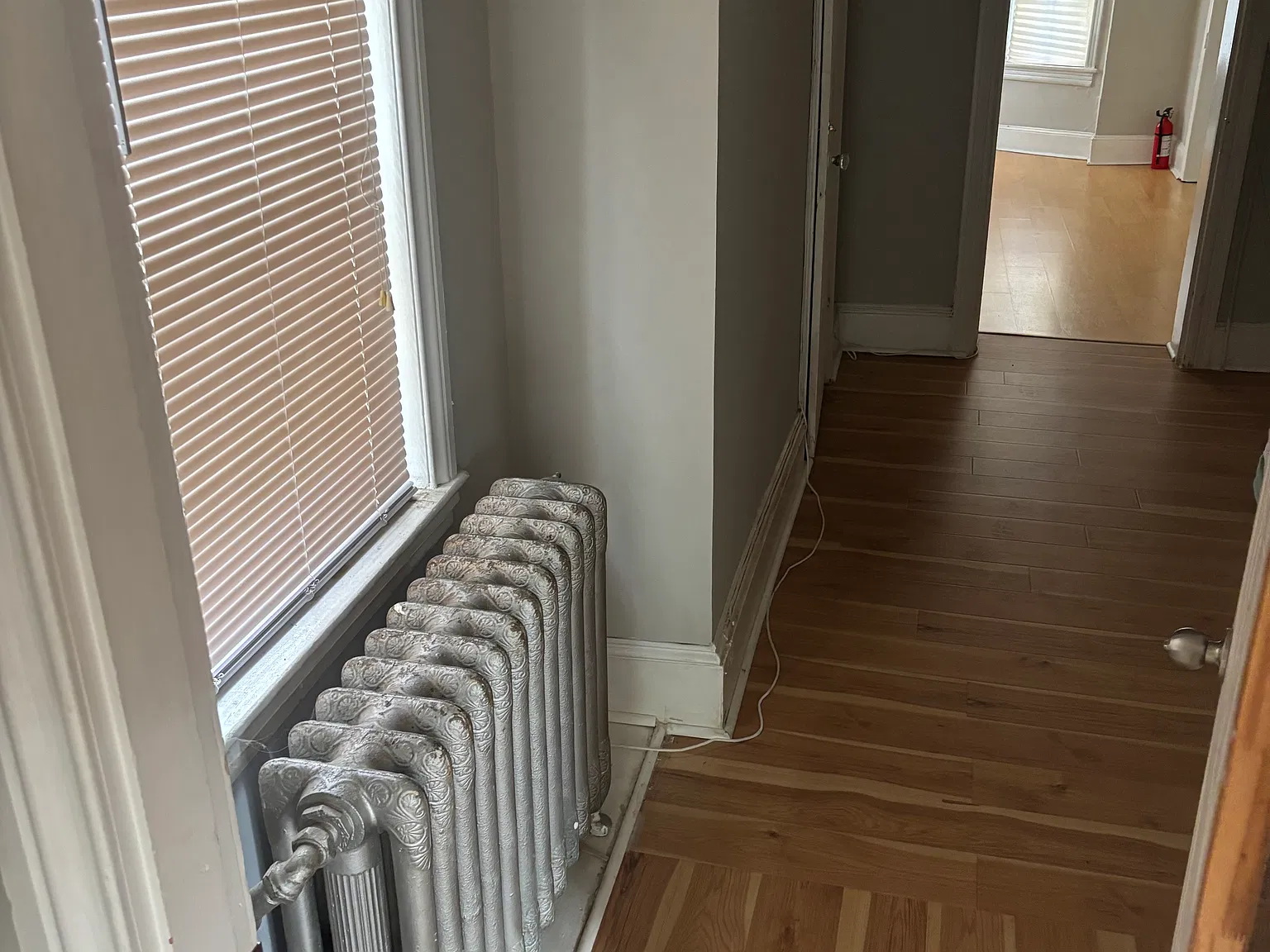 2 bed, 1100 sqft, $1,275 — Photo 2