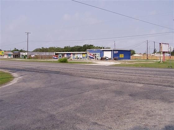 5th image of 6661 Hwy 35 N
