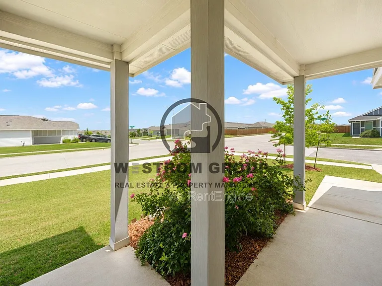 2800 Slatewood Dr — Photo 5