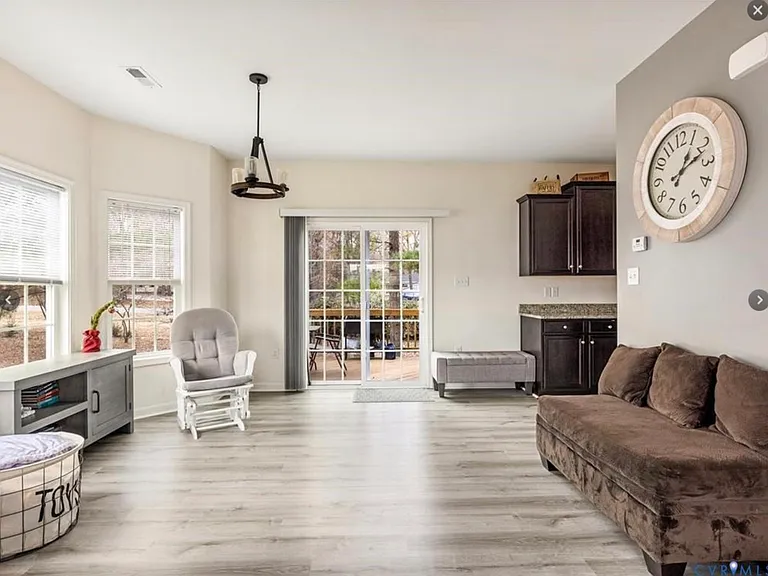 13542 Green Spire Ct — Photo 8