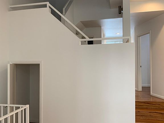 5th image of 4845 Elmwood Ave APT C