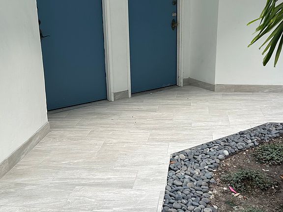 2nd image of 9405 Fontainebleau Blvd #113