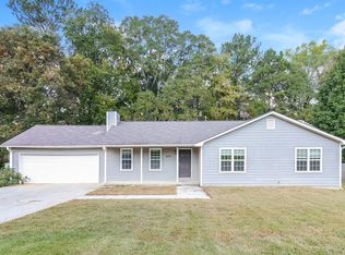 909 N Lassetter Cir, Villa Rica, GA 30180