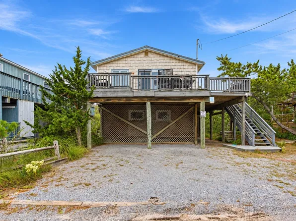 409 Dune Rd #A, Westhampton Beach, NY 11978