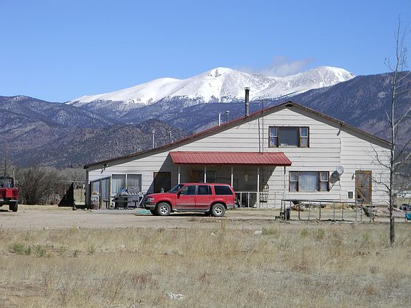 3rd image of 28445 Gregg Dr