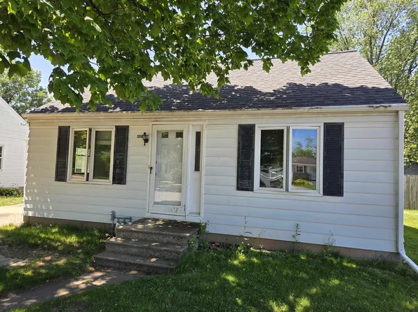 1016 Cleveland St, Green Bay, WI 54304