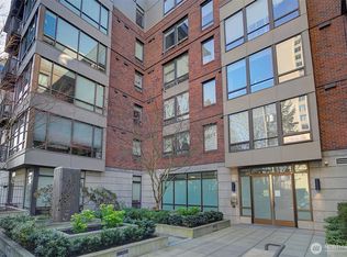 4547 8th Ave NE APT 412, Seattle, WA