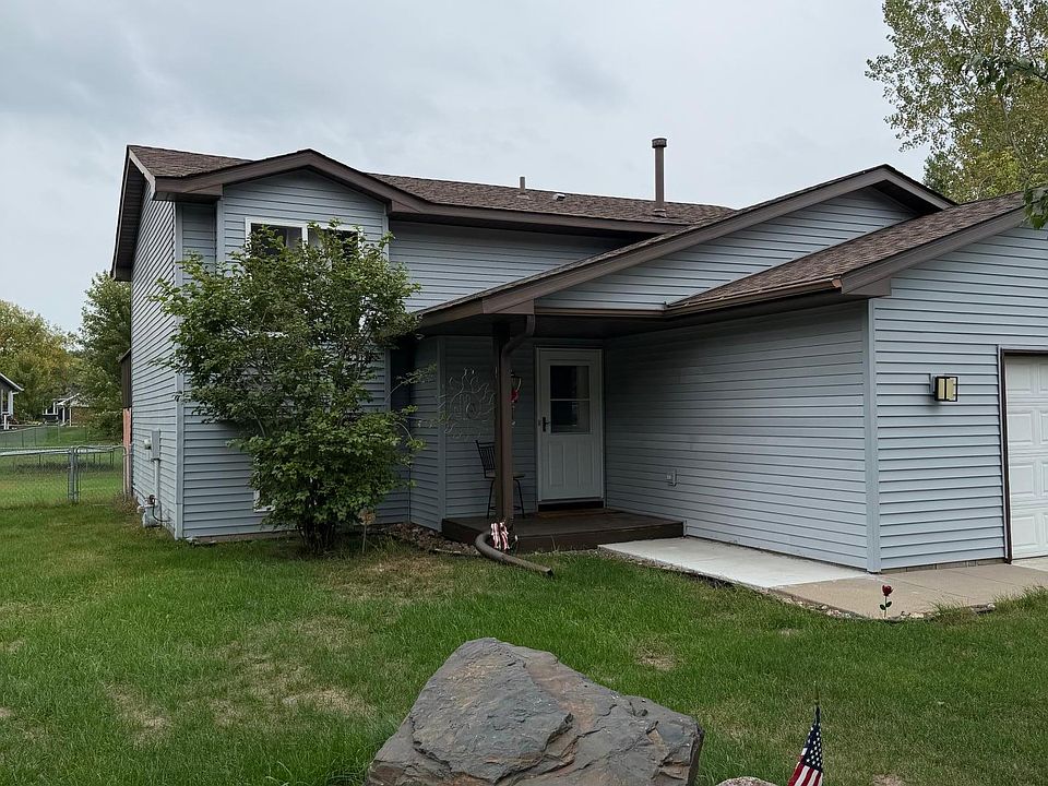 1st image of 26007 10th St W