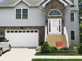 111 Whisper Ridge Dr, Port Matilda, PA 16870