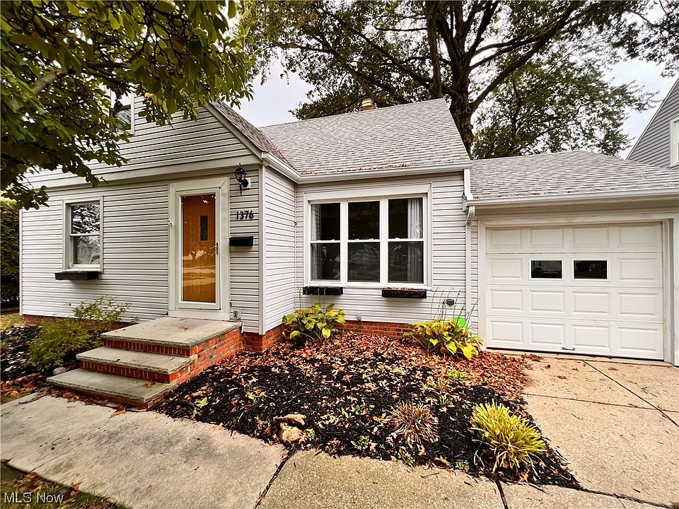 1376 Lander Rd, Mayfield Hts, OH 44124 Zillow