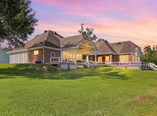 1127 Baker Rd, Westlake, LA 70669