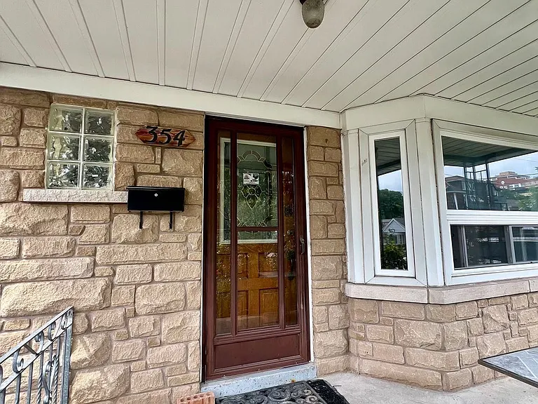 354 Kane Ave #UPPER — Photo 4