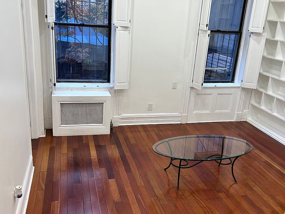 1st image of 228 W 16th St APT 1C