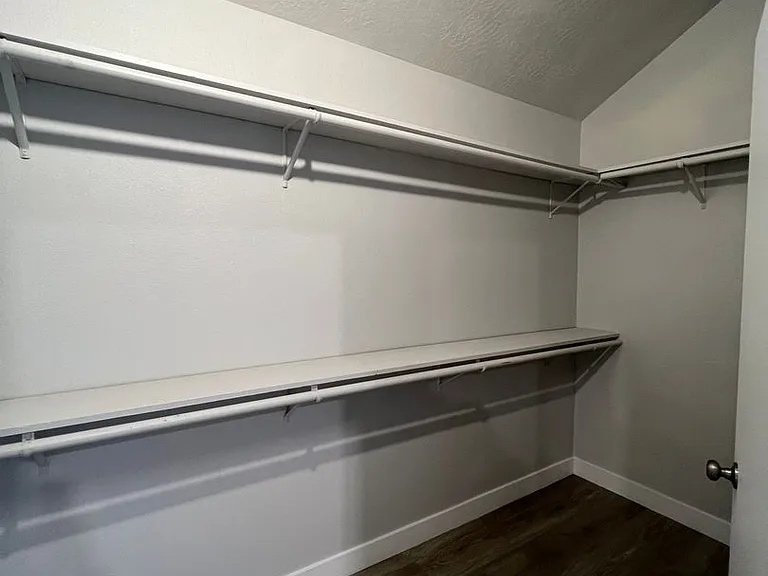 2173 Hietter Ave — Photo 11