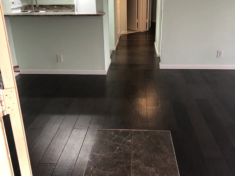 1534 SE Royal Green Cir #F205 — Photo 2