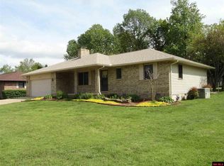 408 Spring Park Dr, Mountain Home, AR 72653