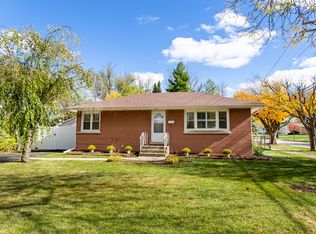 727 S Finley Rd, Lombard, IL 60148