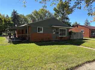 30215 Spring Arbor Dr, Inkster, MI 48141