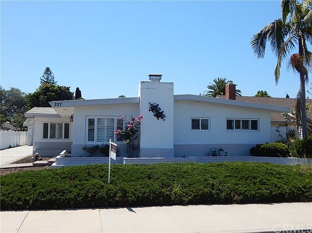 1st image of 227 Virginia Pl