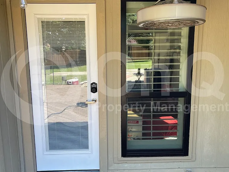 225 Pinyon Ln — Photo 25
