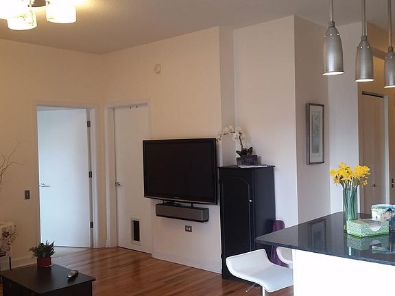 4th image of 41 E 8th St Floor 9