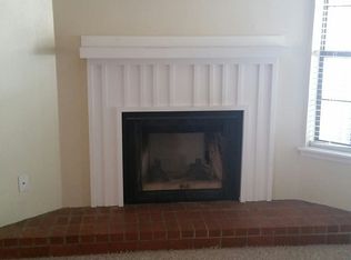 308 Fairway Cir, Springdale, AR 72764