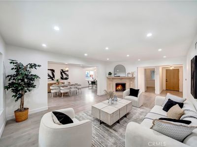 6648 Whitman Ave, Lake Balboa, CA, 91406