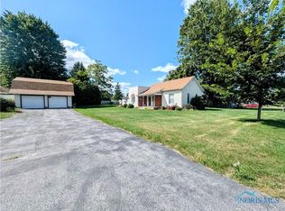 121 W Strong St, Wayne, OH 43466