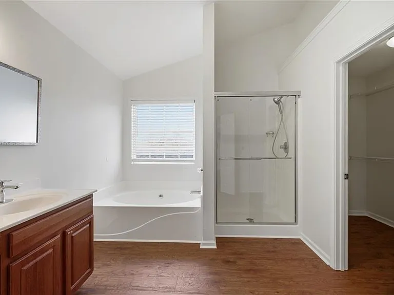 6425 White Walnut Way — Photo 27