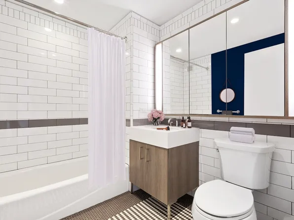 515 West 38th Street PH2D image 1 of 14