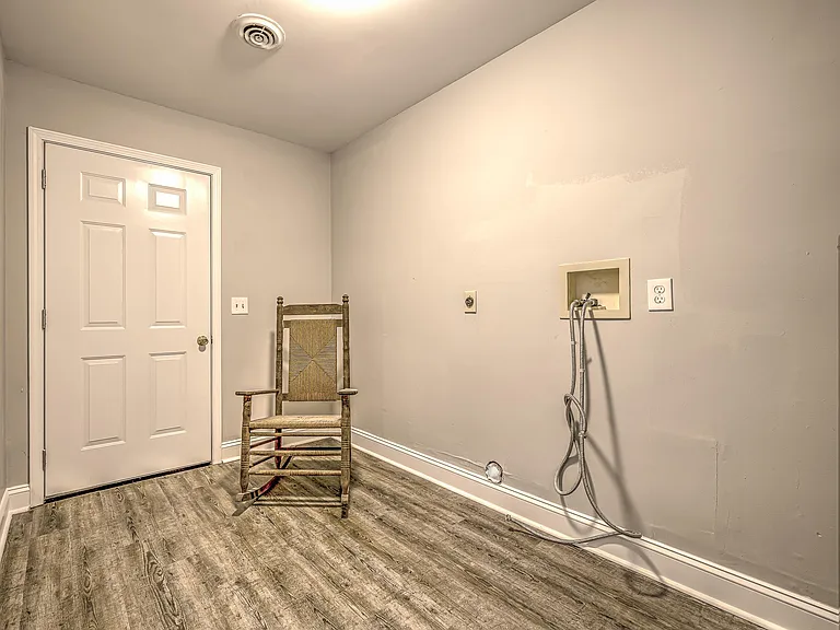 412 Orange St #1 — Photo 4