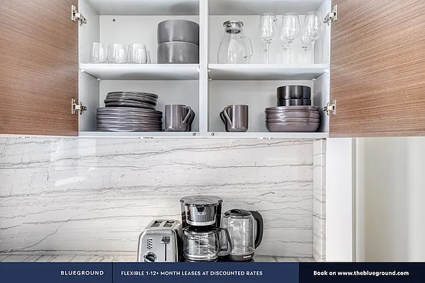 Rented by The Blueground | media 23